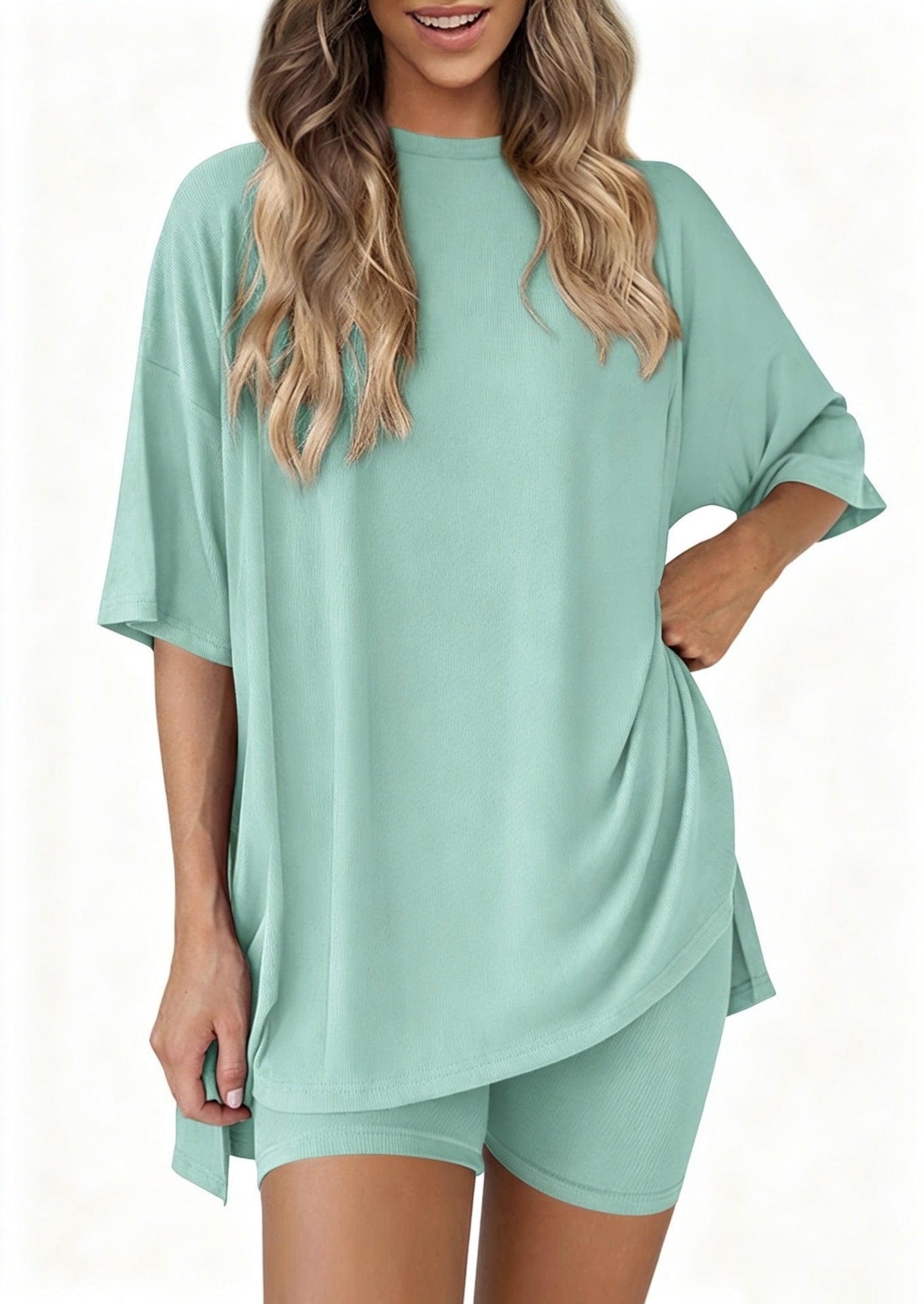 Casual 2-Piece Loungewear Set Oversized Split Hem Top & Fitted Shorts